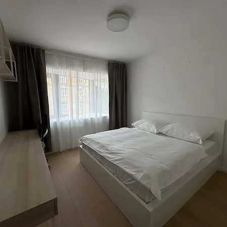 Aurora Apartment *