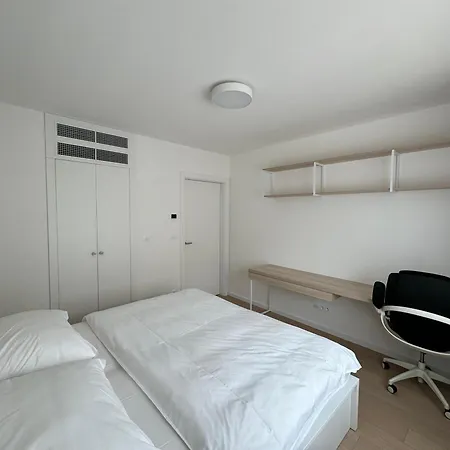 Apartment Aurora