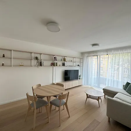 Aurora Apartment *