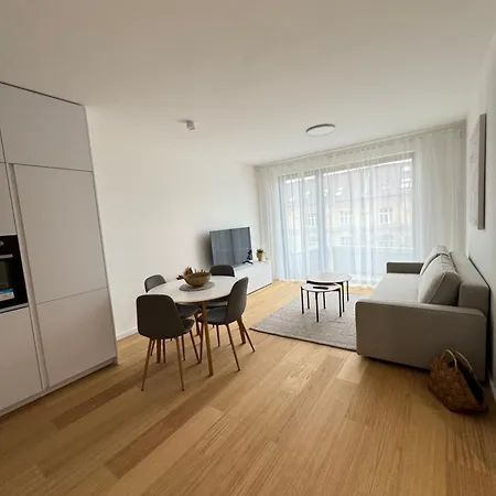 Aurora Apartment