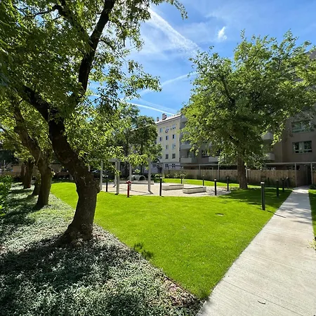 Aurora * Μπρατισλάβα