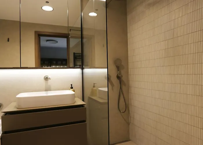 Aurora * ברטיסלאבה