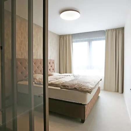 Aurora * 布拉迪斯拉发